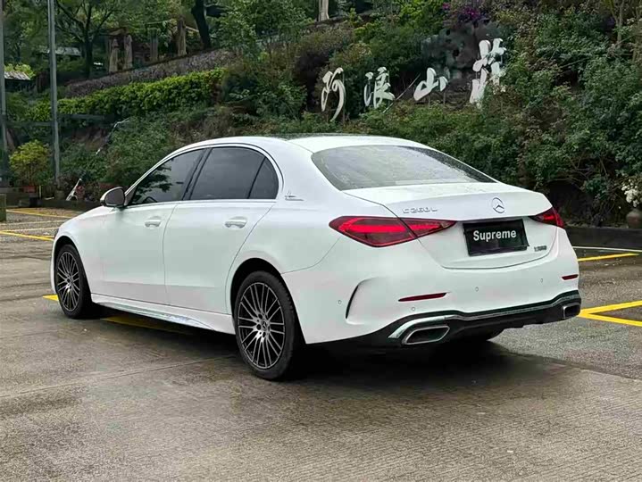 Фото 7 - Mercedes-Benz C-Class