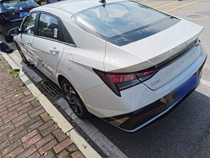 Фото 5 - Hyundai Elantra N line