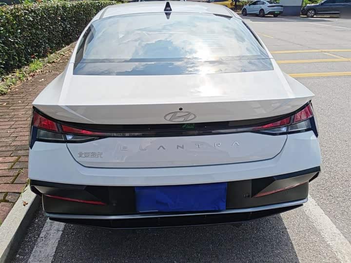 Фото 6 - Hyundai Elantra N line