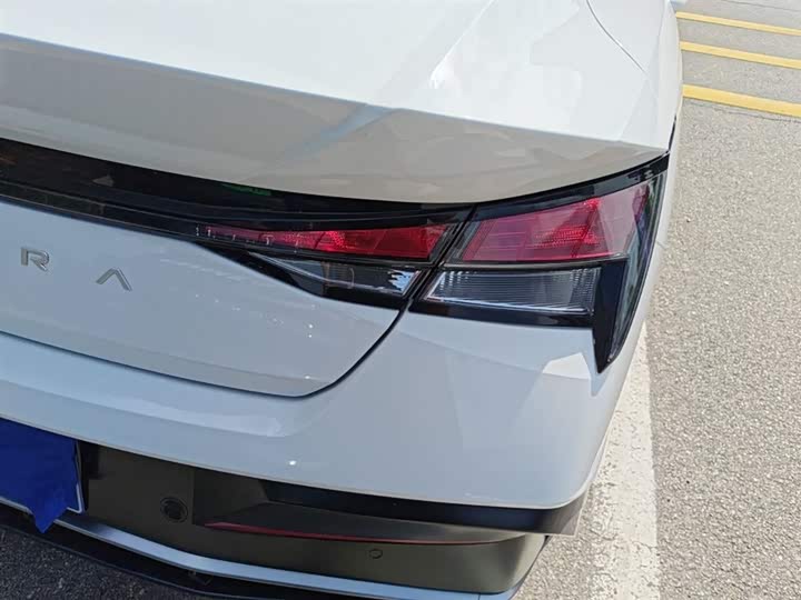 Фото 8 - Hyundai Elantra N line