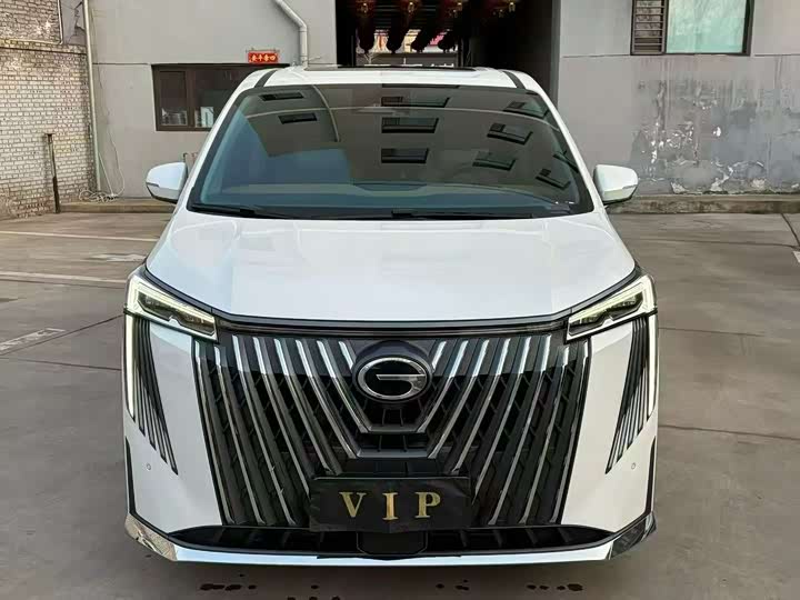 Фото 3 - GAC Trumpchi M8