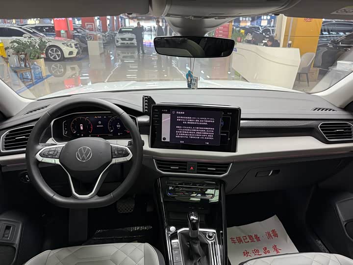 Volkswagen Tayron 2024 2024款 330TSI 两驱豪华Plus进阶版