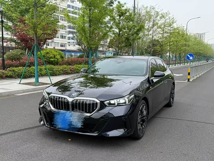 2026 BMW 5 Series