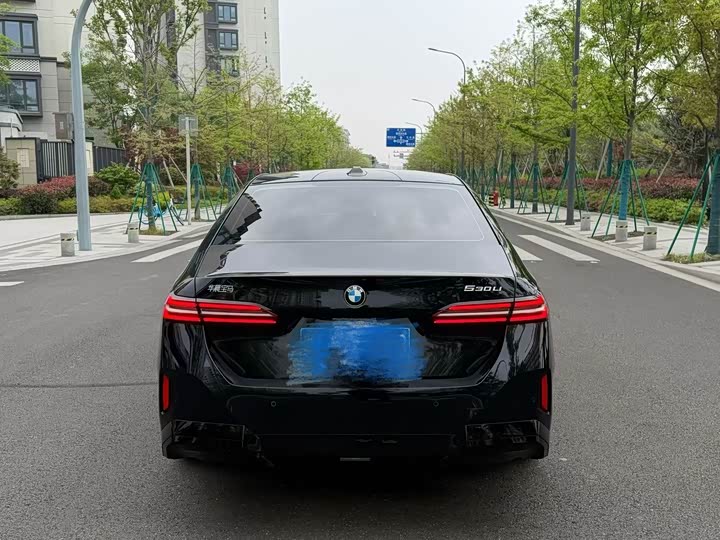 BMW 5 Series 2026 2026款 530Li 尊享型 M运动套装