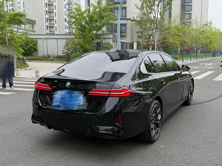 BMW 5 Series 2026 2026款 530Li 尊享型 M运动套装