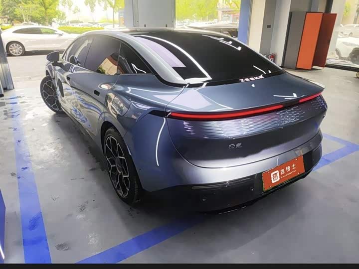 Zeekr 7X 2025 2025款 100kWh 长续航后驱智驾版