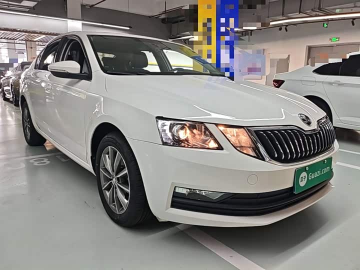 Фото 4 - Skoda Octavia Pro