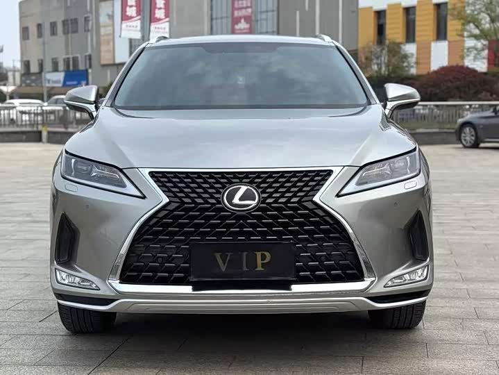 Фото 2 - Lexus RX