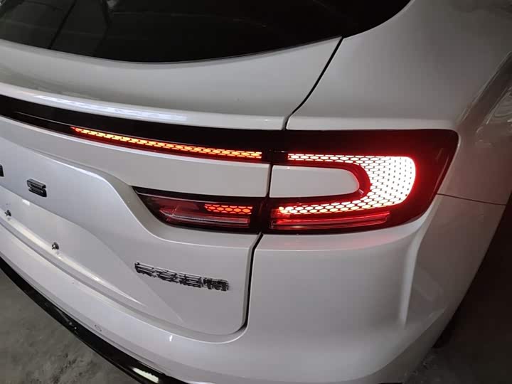 Ford Mondeo Sport (Evos) 2022 2022款 EcoBoost 245 运动版