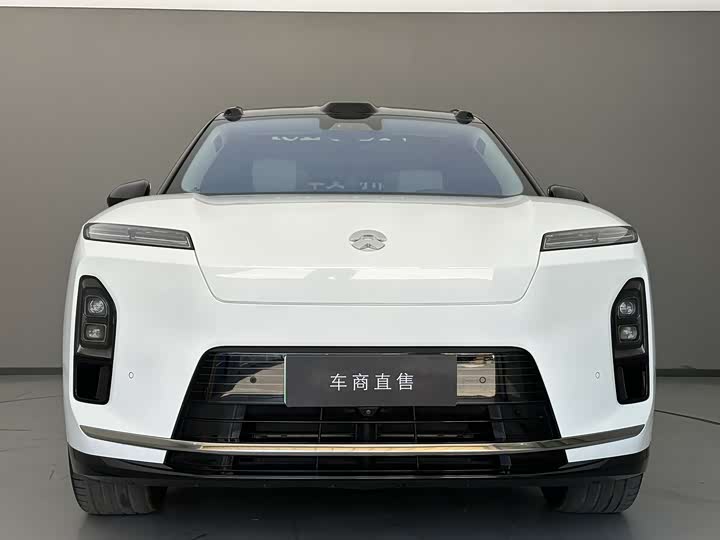 صورة 3 - Nio ES8