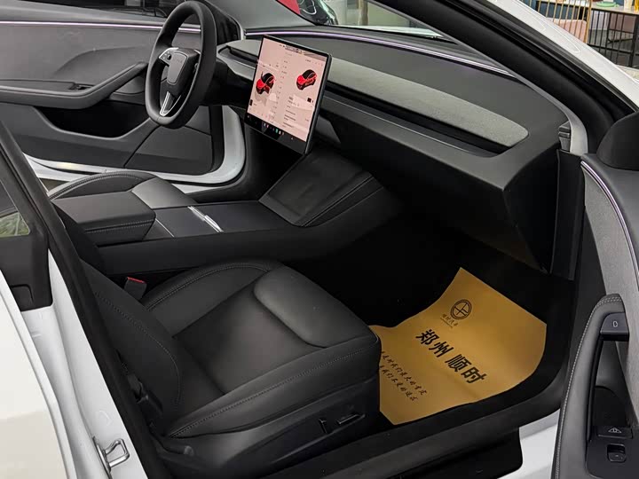 Tesla Model 3 2025 2025款 改款 后轮驱动版