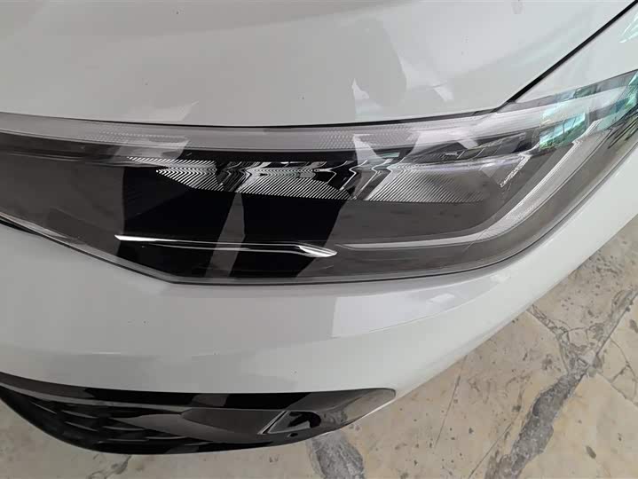 Фото 5 - Volkswagen Lavida