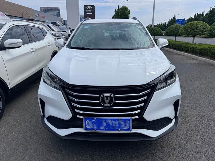 Changan CS15 2021 2021款 1.5L 手动进取型