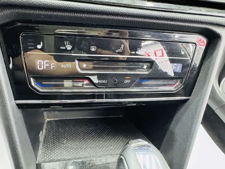 Volkswagen Tharu 2021 2021款 280TSI 两驱豪华版