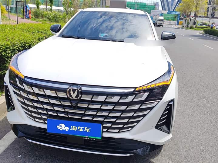 Changan UNI-Z Hybrid 2024 2024款 蓝鲸智电iDD 125km 卓越型