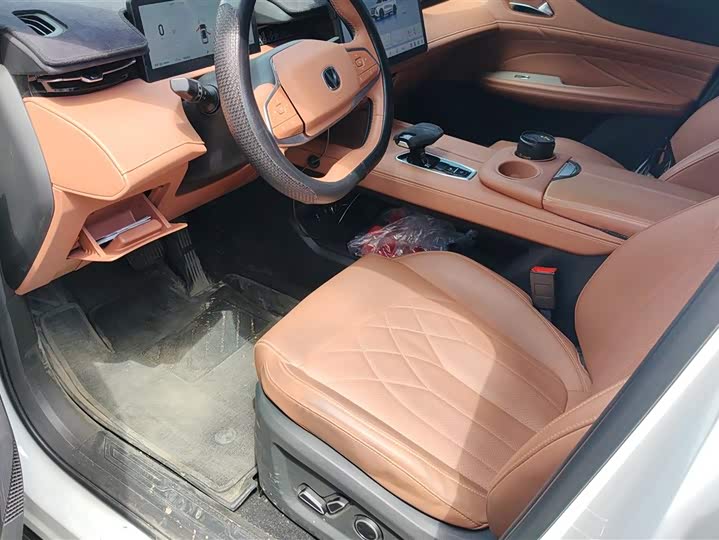 Changan UNI-Z Hybrid 2024 2024款 蓝鲸智电iDD 125km 卓越型