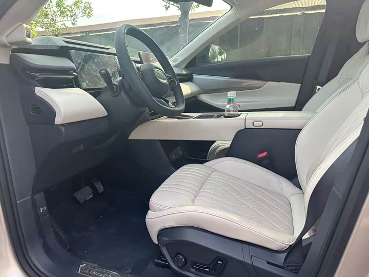 Lynk & Co 08 EM-P Hybrid 2026 2026款 160长续航Ultra