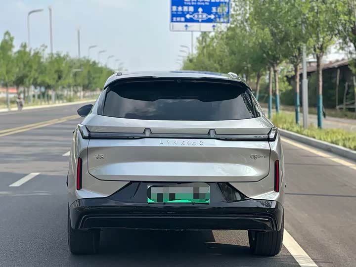 Lynk & Co 08 EM-P Hybrid 2026 2026款 160长续航Ultra