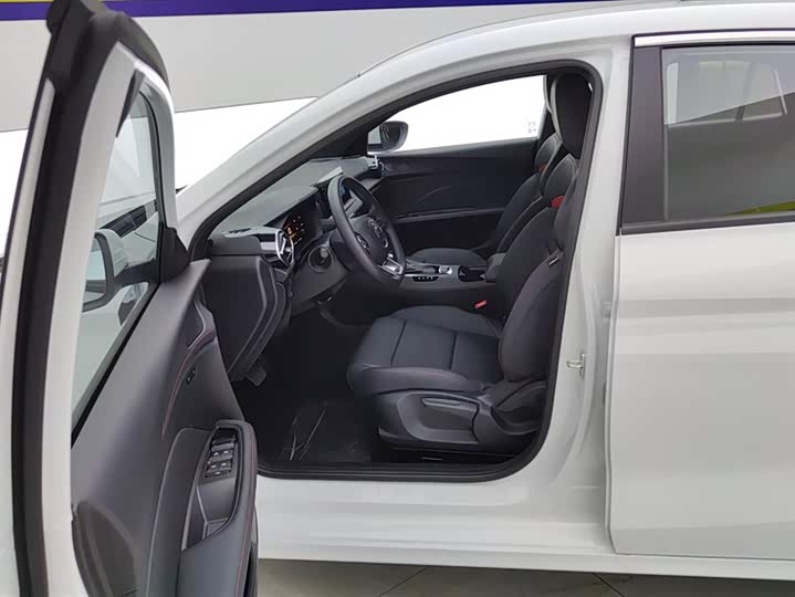 MG Motor 5 2026 2026款 180DVVT 全球抢先版