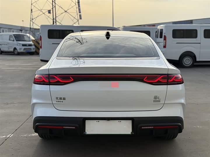 2026 BYD Qin L