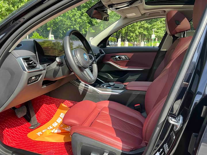 Фото 6 - BMW i3