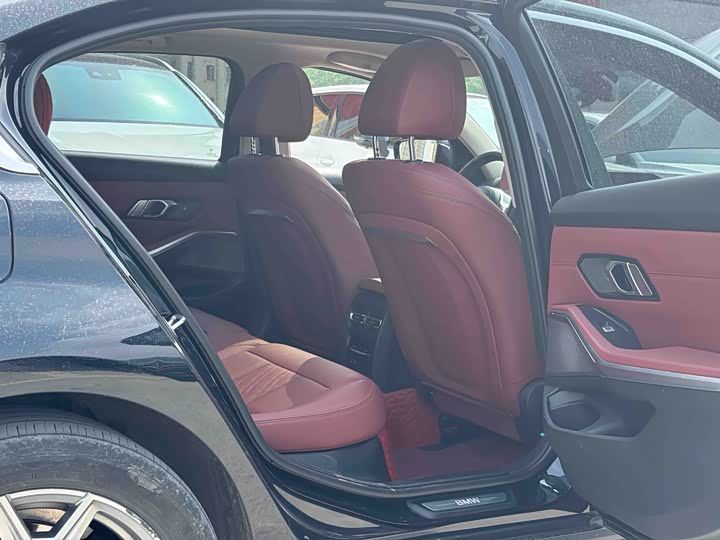 Фото 9 - BMW i3