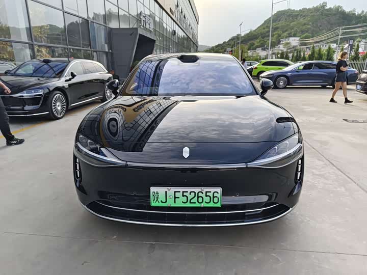 Stelato S9 2026 2026款 增程 Ultra 后驱 53kWh (192线激光雷达）