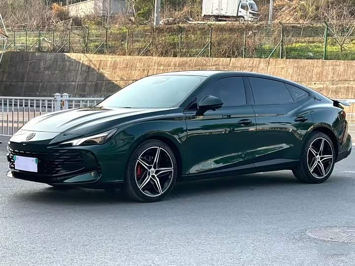MG Motor 7 2025 2025款 2.0T 405 AT奢享版