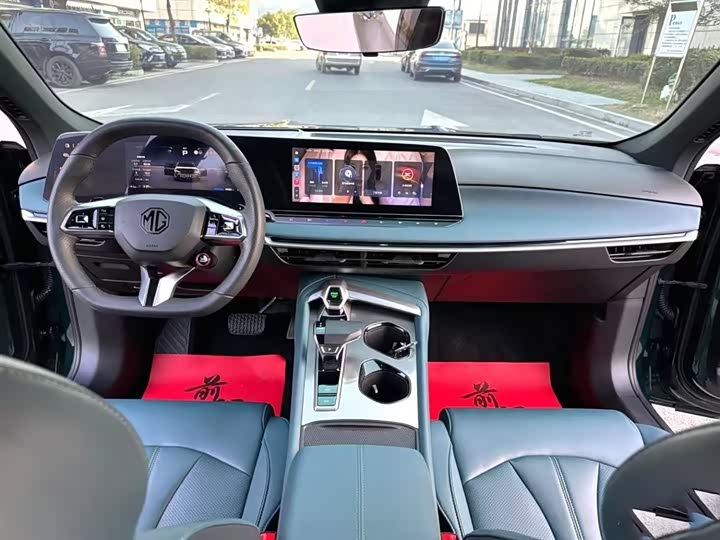 MG Motor 7 2025 2025款 2.0T 405 AT奢享版
