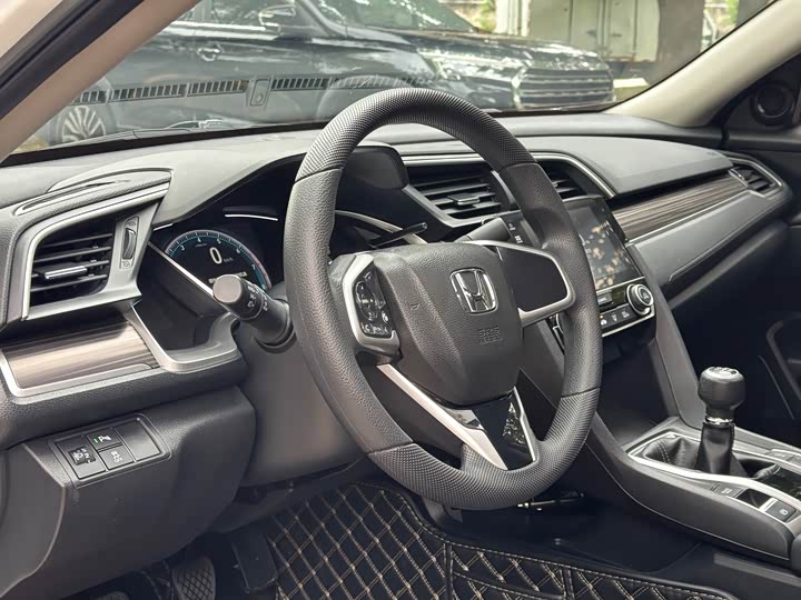 Honda Civic 2019 2019款 220TURBO 手动劲控版 国V