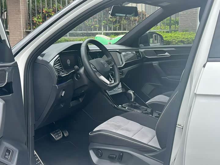 2023 Volkswagen Tayron X