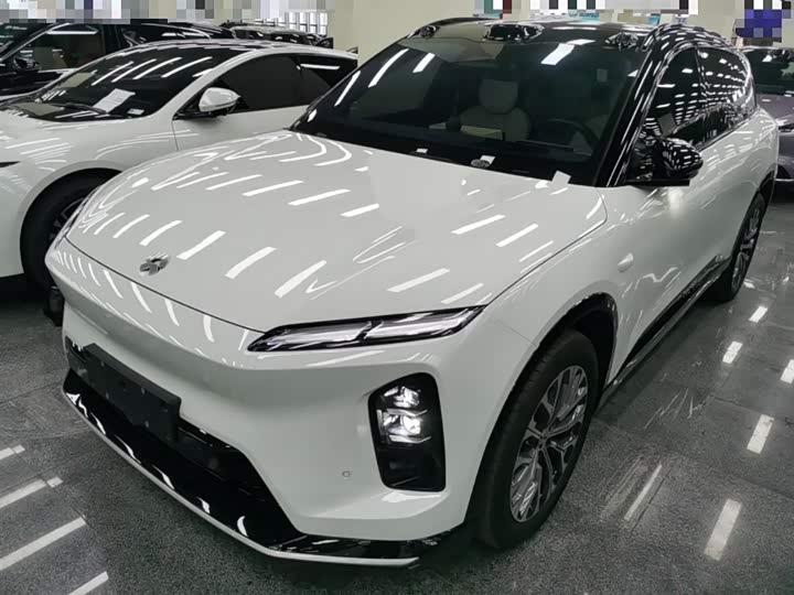 Фото 2 - Nio ES6