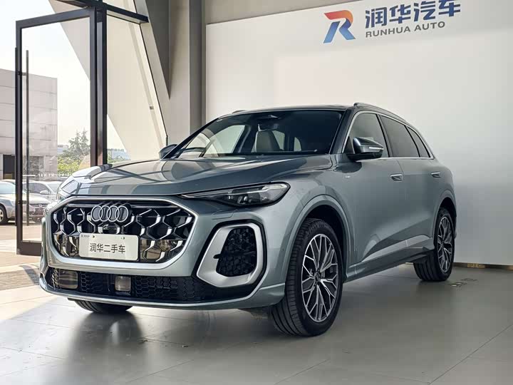 Audi Q5L 2026 2026款 2.0T 智混豪华型