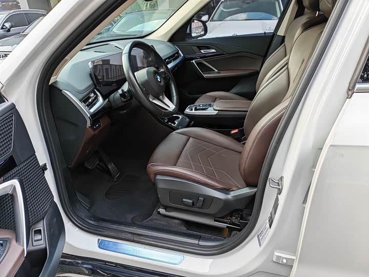 Фото 7 - BMW X1