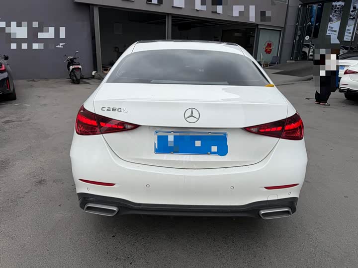 Фото 9 - Mercedes-Benz C-Class