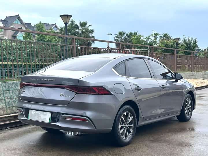 Фото 8 - BYD Qin Plus