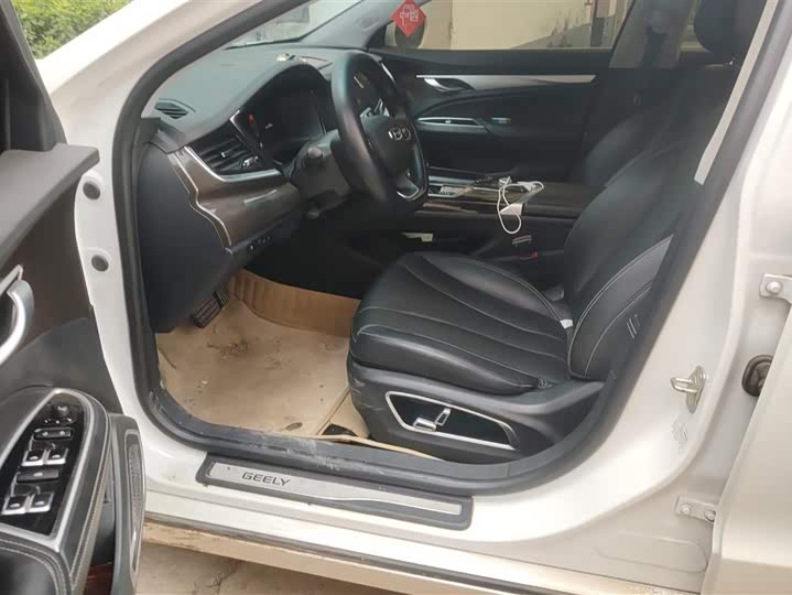 Geely Emgrand GT 2021 2021款 1.8T 领航版+