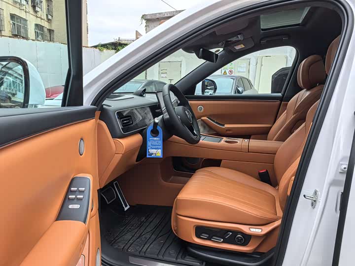 2026 Aito M7