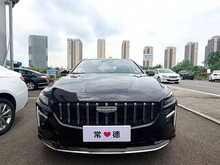 Geely Preface L 2024 2024款 油混 1.5TD 星云版