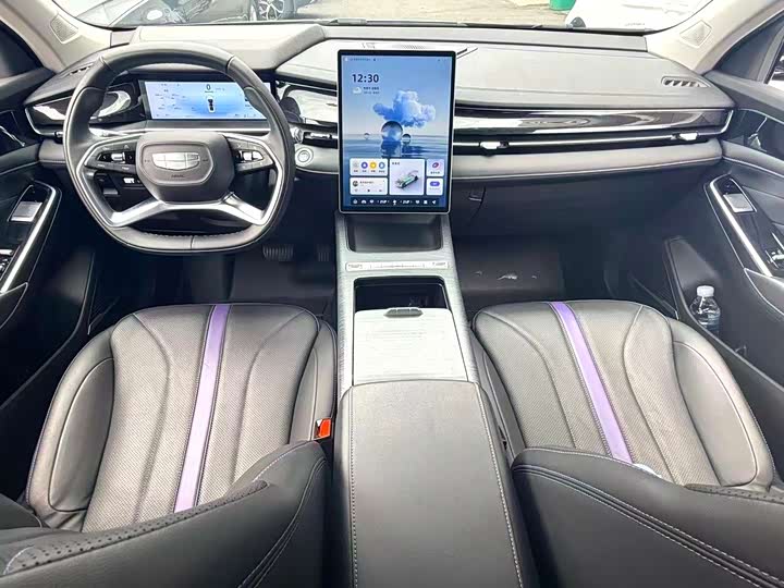 Geely Preface L 2024 2024款 油混 1.5TD 星云版