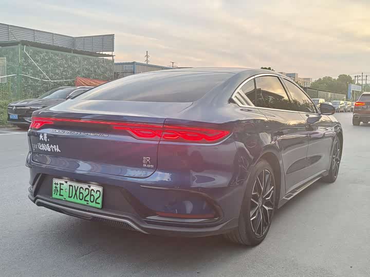 Фото 4 - BYD Han