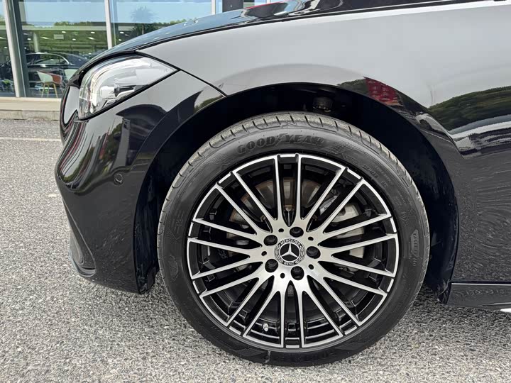 Mercedes-Benz C-Class 2025 2025款 C 260 L 运动版