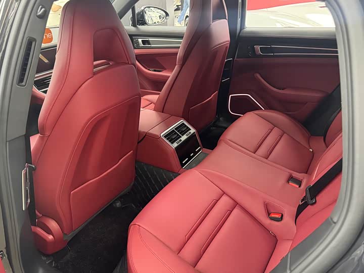 Porsche Panamera 2023 2023款 Panamera 4 Sport Turismo 2.9T