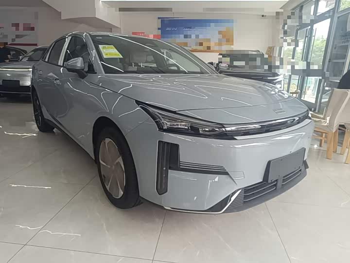 Geely Galaxy L6 2025 2025款 EM-i 140km 探索+版