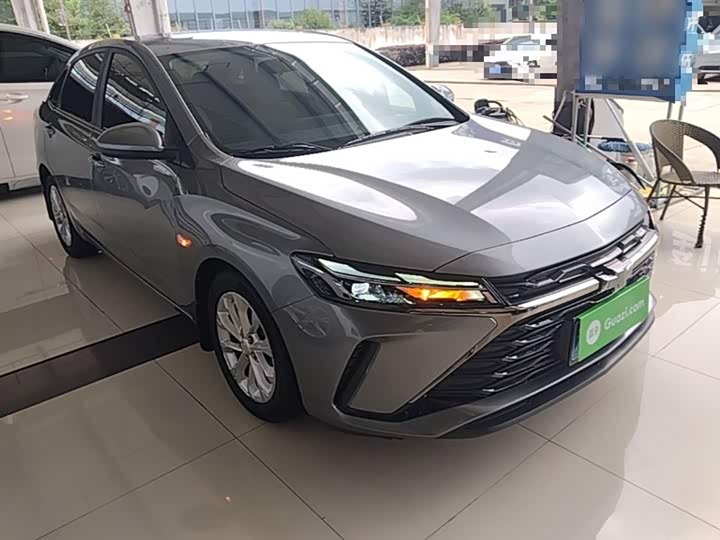 Chevrolet Monza 2023 2023款 1.5L 双离合悦享版