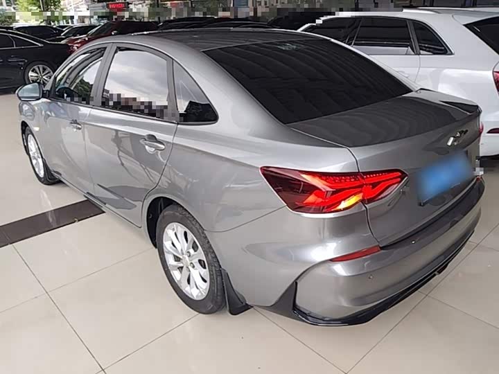 Chevrolet Monza 2023 2023款 1.5L 双离合悦享版