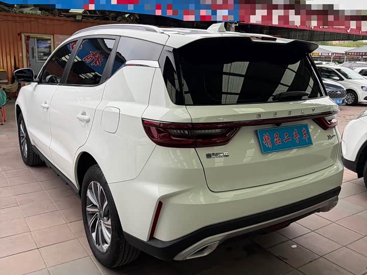Geely Vision X6 2021 2021款 PRO 1.4T 自动尊贵型