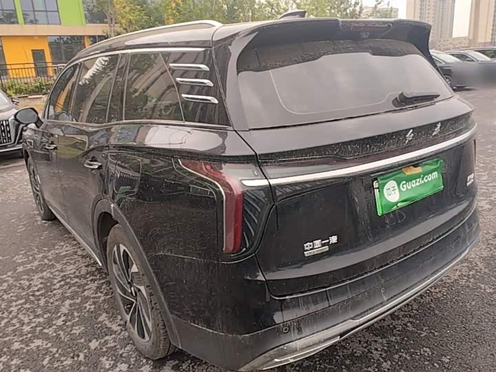 Фото 5 - Hongqi HS7 Hybrid