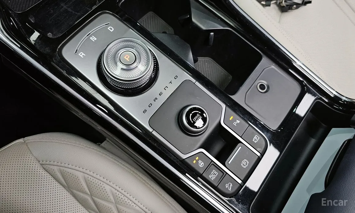 Фото 9 - Kia Sorento