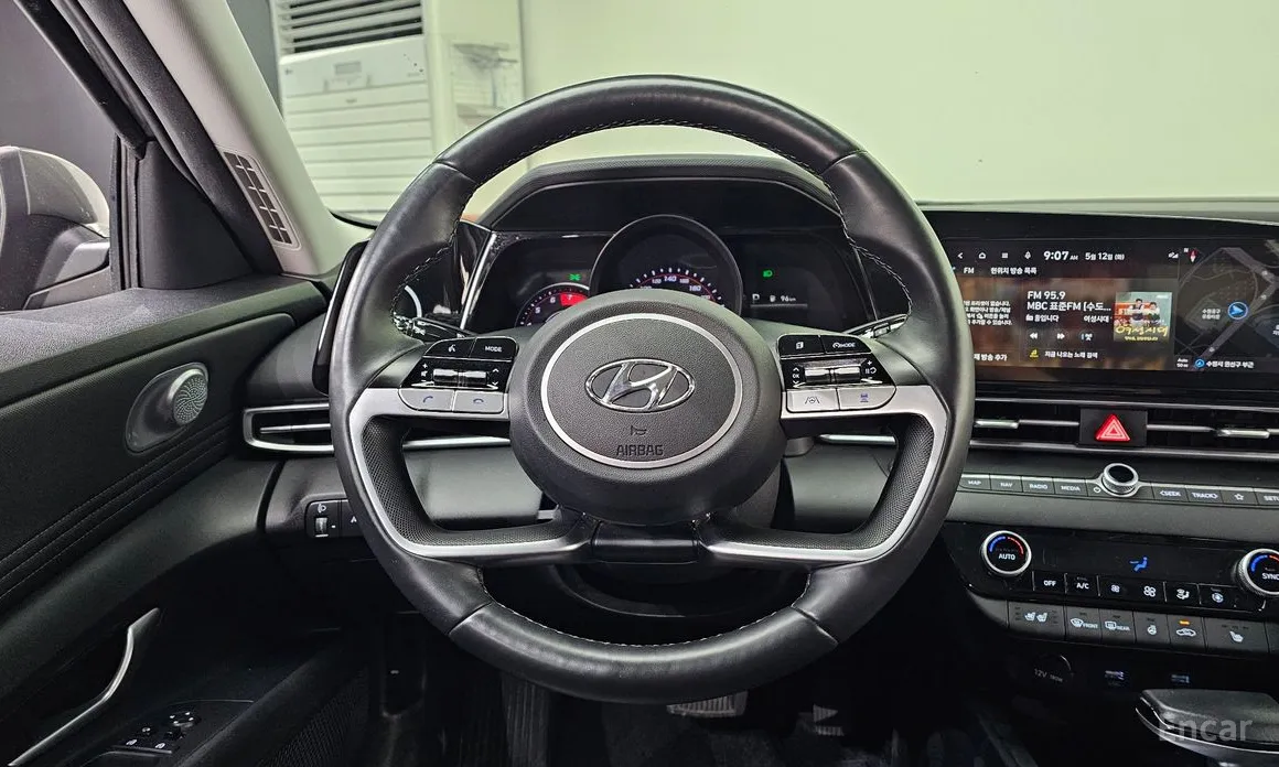 Photo 13 - Hyundai Avante